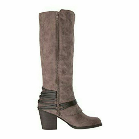 😍SOLD‼️wait may have 1 sz.7 left 💞Fergalicious Le Lexis Taupe Boots - Picture 5 of 7